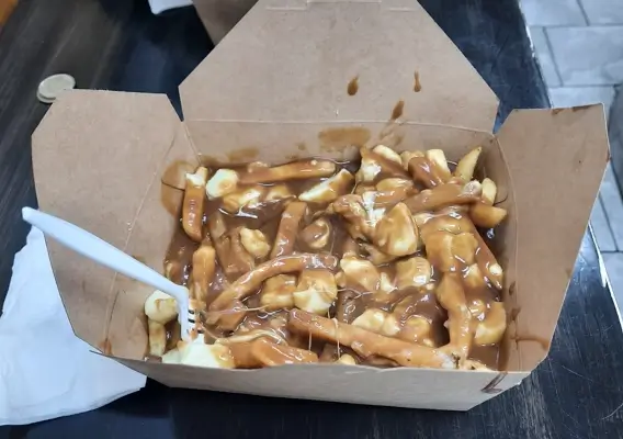 Original Poutine served at Bubbas